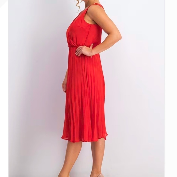 Revolve x BCBGMaxAzria Dress Babydoll Sheer Freja Jewel Red Pleated Art deco 6 - Picture 1 of 15